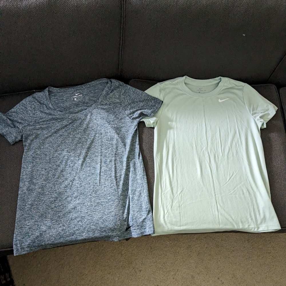2 Nike Dry Fit tees Size Medium